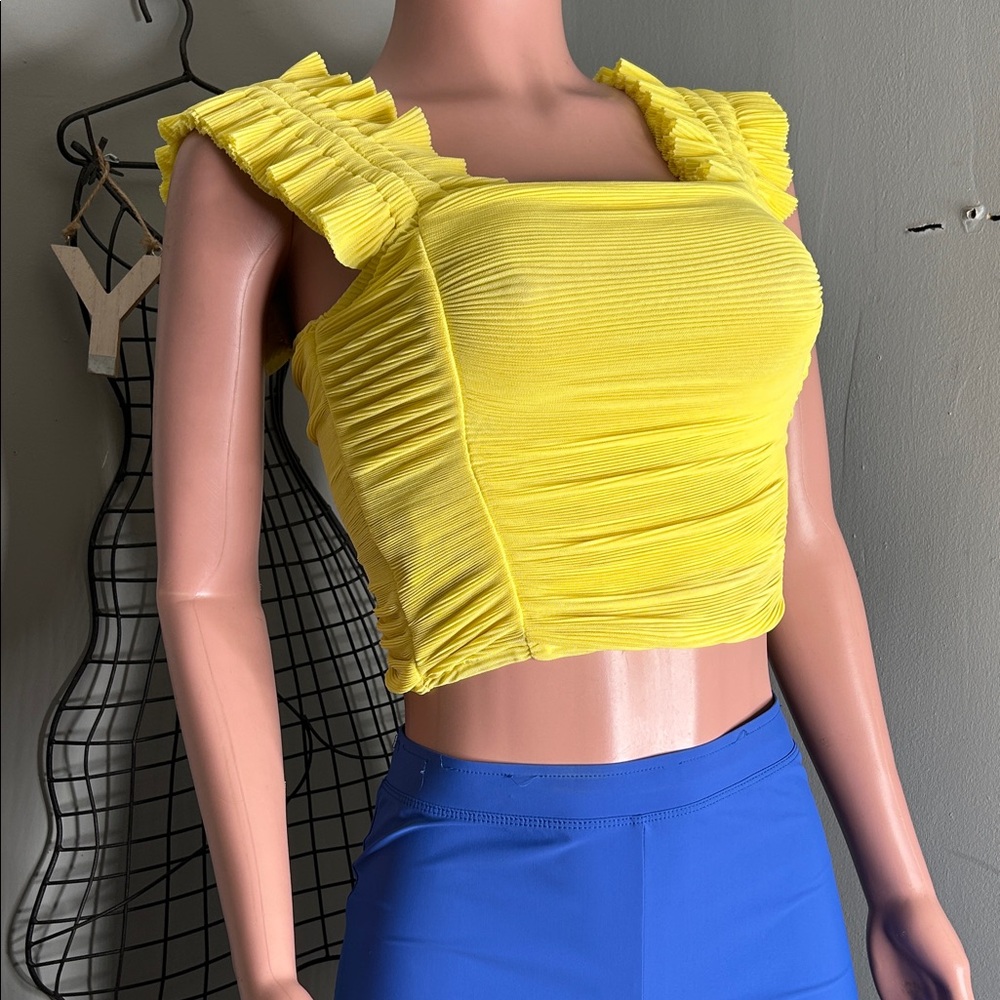 Endless Rose Yellow Ruched Ruffle-Sleeve Crop Top